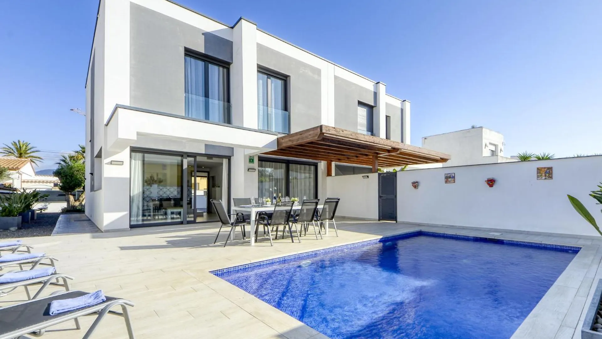 Holiday Home Mon Petit Paradis By Interhome Empuriabrava